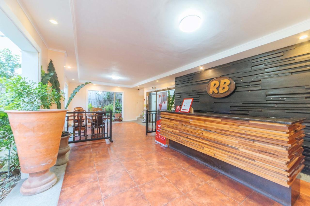Reddoorz @ N Roldan Street Otel Kalibo Dış mekan fotoğraf